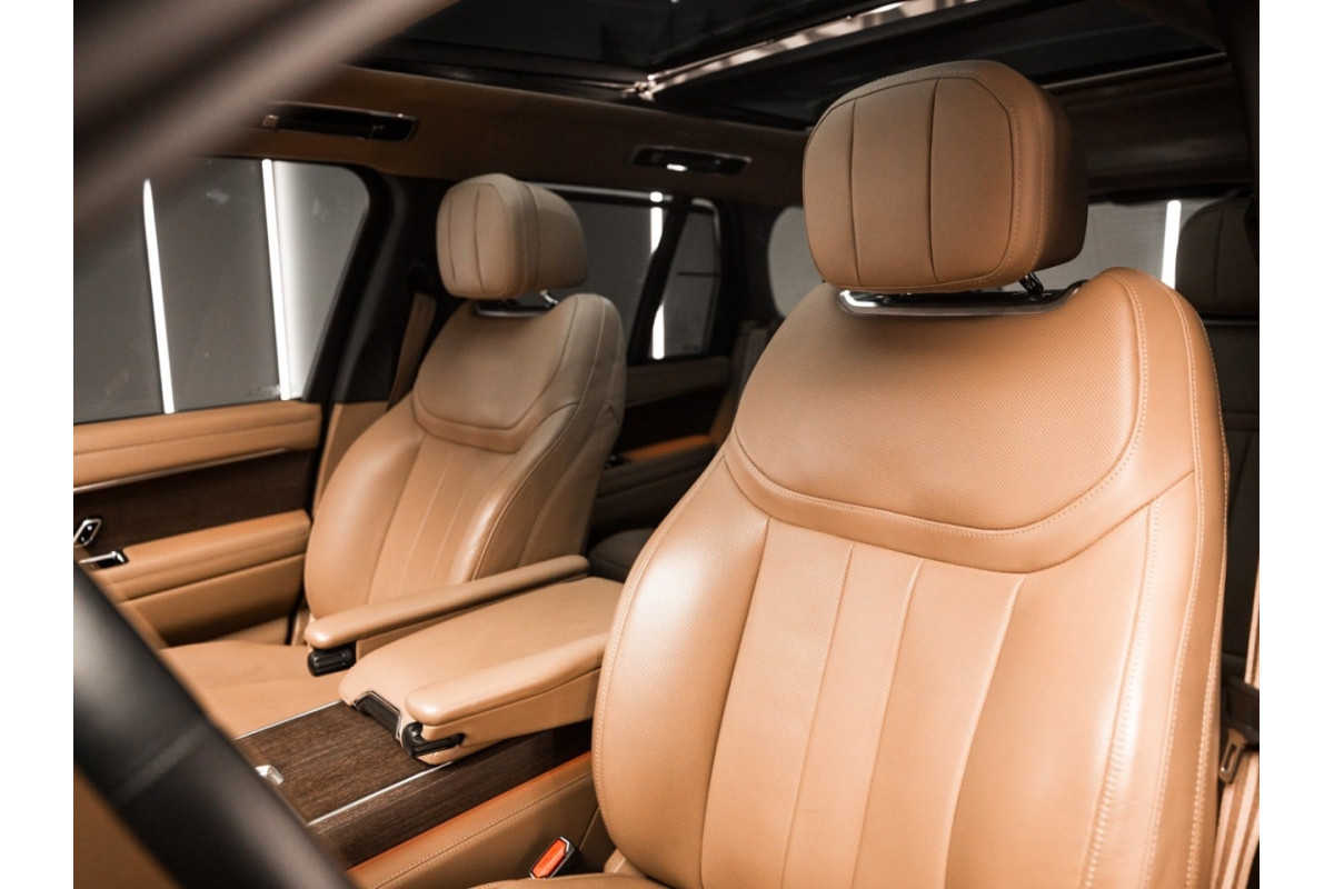 LAND ROVER Range Rover 3.0... 2