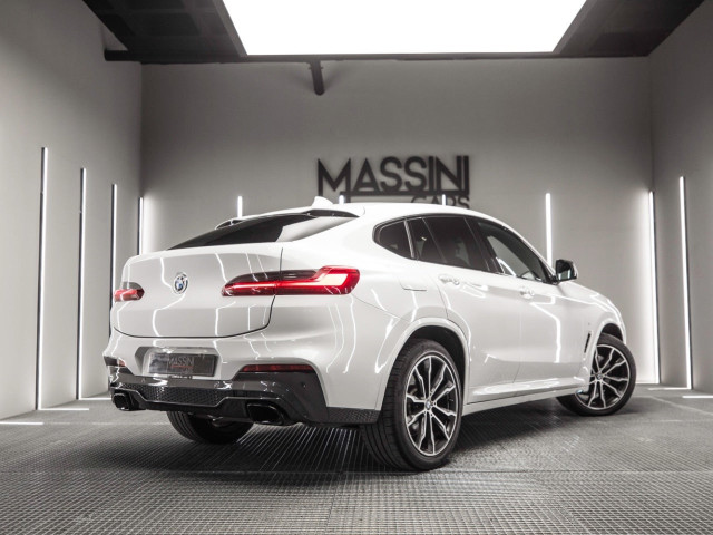 BMW X4 M40d