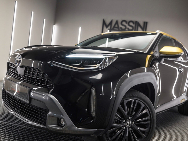 TOYOTA Yaris Cross 1.5 120H Premiere Edition
