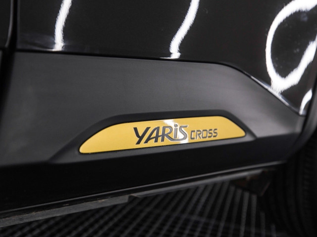 TOYOTA Yaris Cross 1.5 120H Premiere Edition