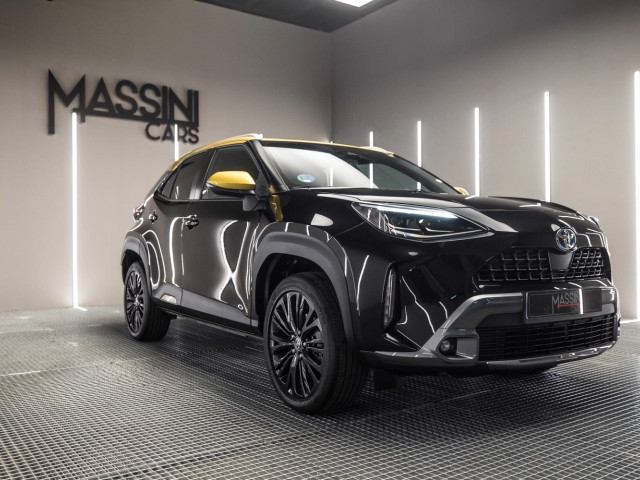TOYOTA Yaris Cross 1.5 120H Premiere Edition