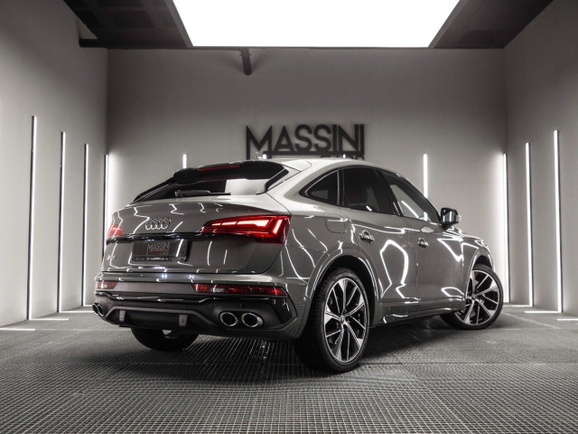 AUDI Q5 SPORTBACK SQ5 TDI Quattro