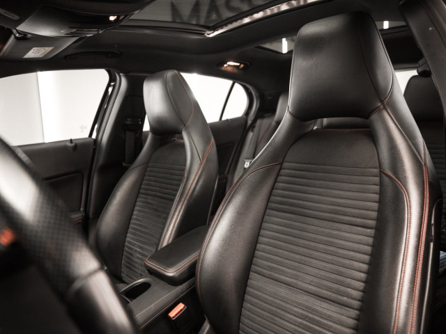 MERCEDES Clase GLA 250 4Matic AMG Line