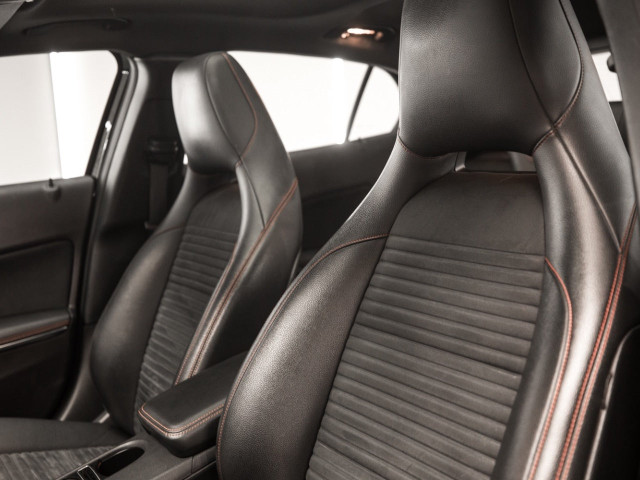 MERCEDES Clase GLA 250 4Matic AMG Line