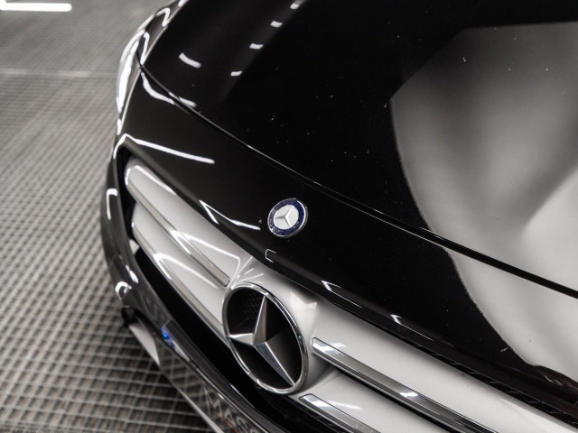 MERCEDES Clase GLA 250 4Matic AMG Line