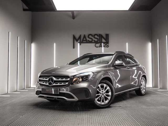 MERCEDES Clase GLA 180