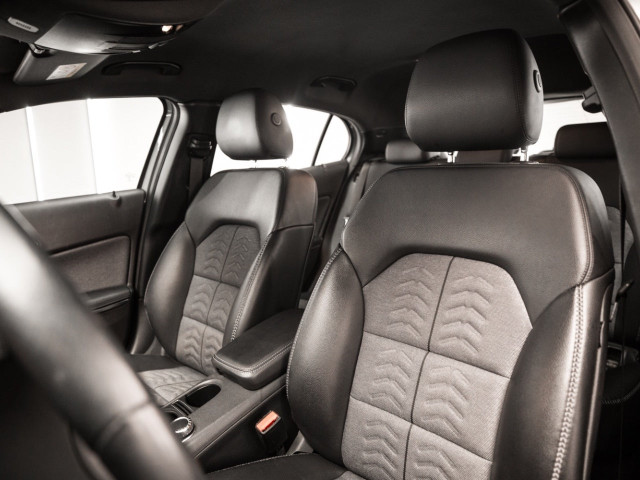 MERCEDES Clase GLA 180