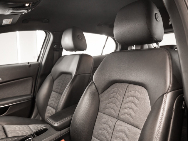 MERCEDES Clase GLA 180