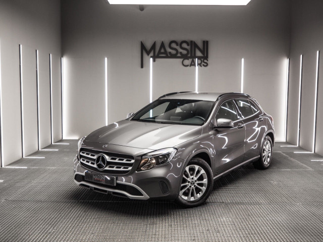 MERCEDES Clase GLA 180