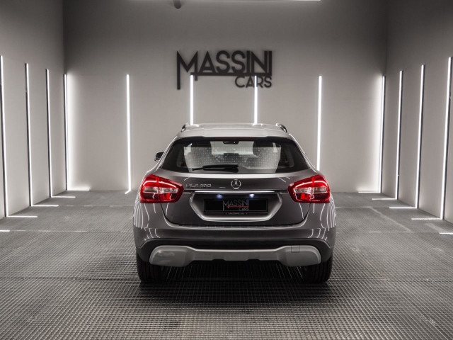 MERCEDES Clase GLA 180