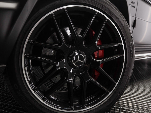 MERCEDES Clase G AMG 63