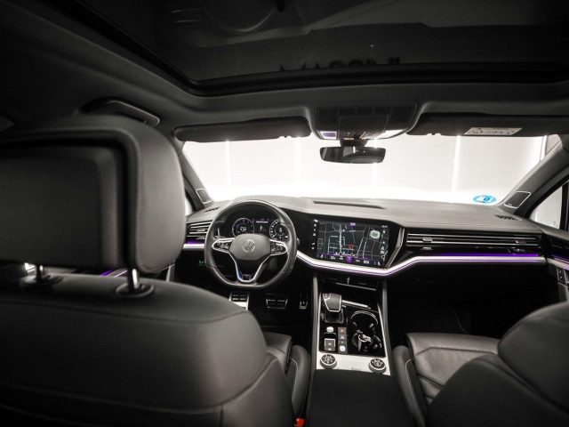 VOLKSWAGEN Touareg R 3.0 V6 TSI 340kW Tip 4M