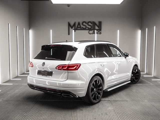 VOLKSWAGEN Touareg R 3.0 V6 TSI 340kW Tip 4M