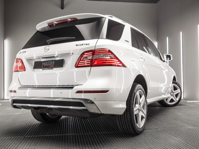 MERCEDES Clase M ML 250 BlueTEC 4MATIC