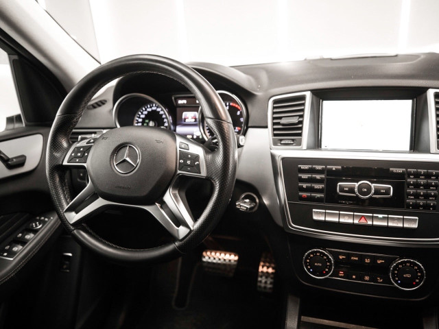 MERCEDES Clase M ML 250 BlueTEC 4MATIC