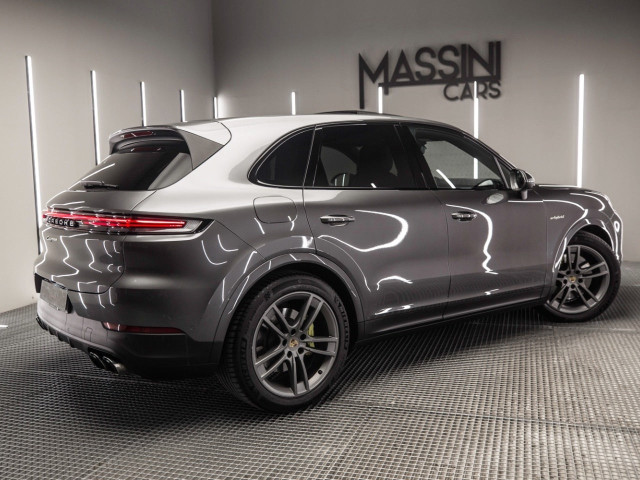 PORSCHE Cayenne EHybrid