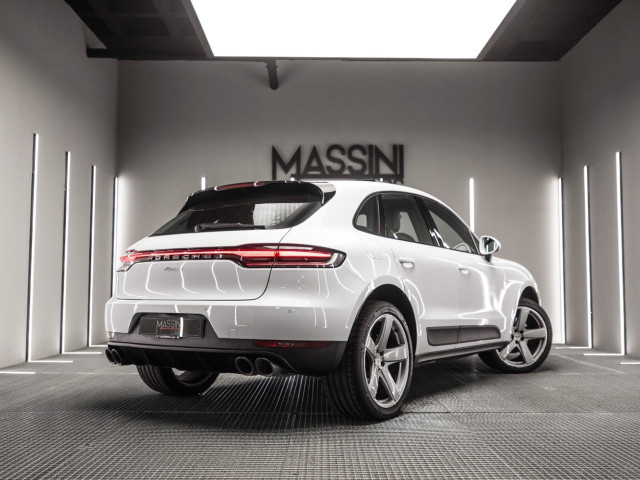 PORSCHE Macan S