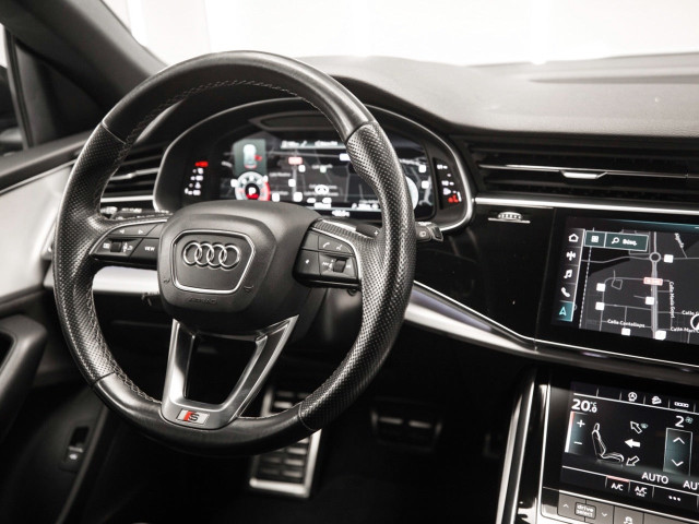 AUDI Q8 45 TDI 170kW Black Line Plus quattro tip