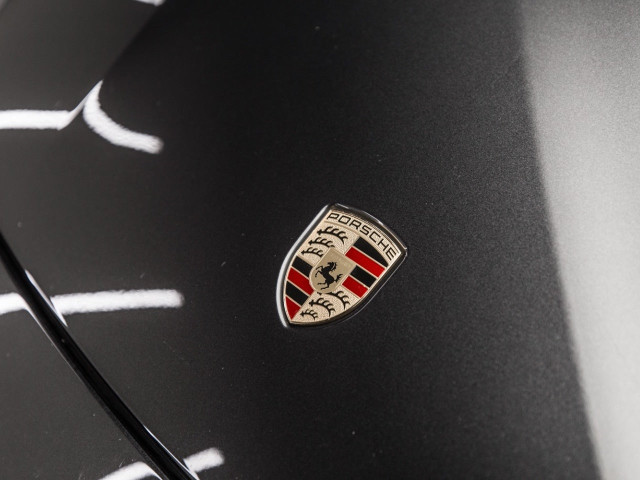 PORSCHE Taycan 4 Cross Turismo