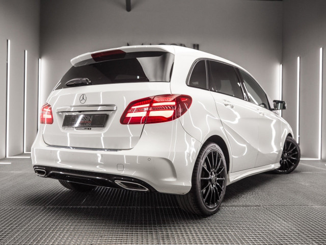 MERCEDES Clase B 200 d 4MATIC AMG Line