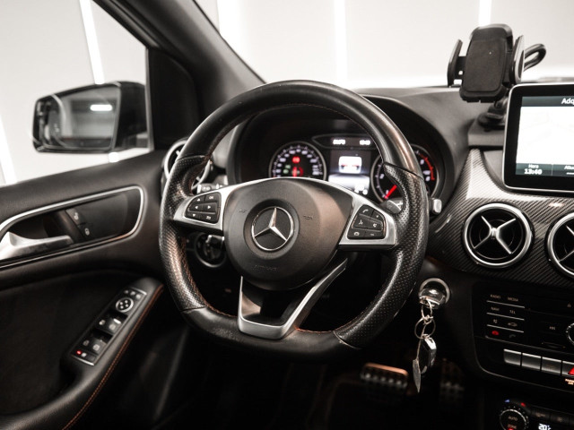 MERCEDES Clase B 200 d 4MATIC AMG Line