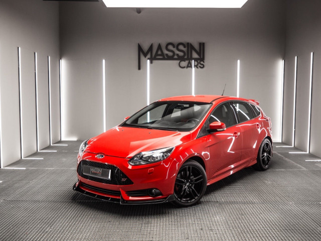 FORD Focus 2.0 EcoBoost 250 ST