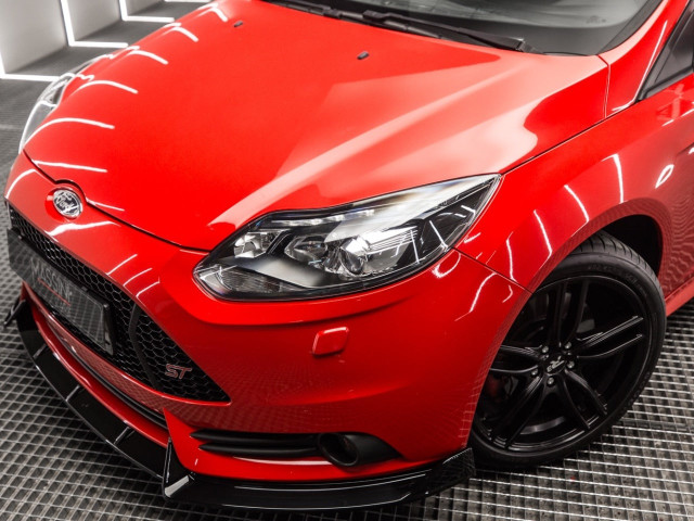 FORD Focus 2.0 EcoBoost 250 ST