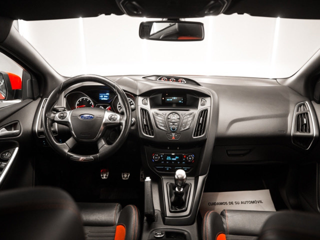 FORD Focus 2.0 EcoBoost 250 ST
