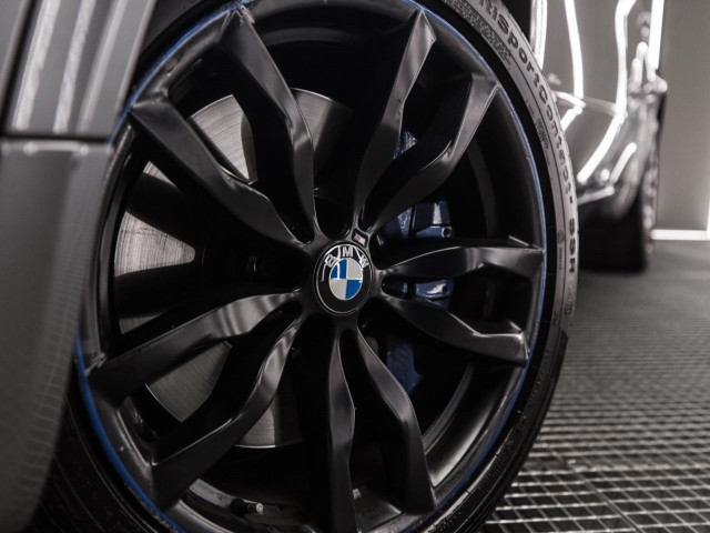 BMW X5 M50d