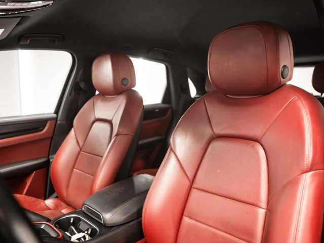 PORSCHE Cayenne S