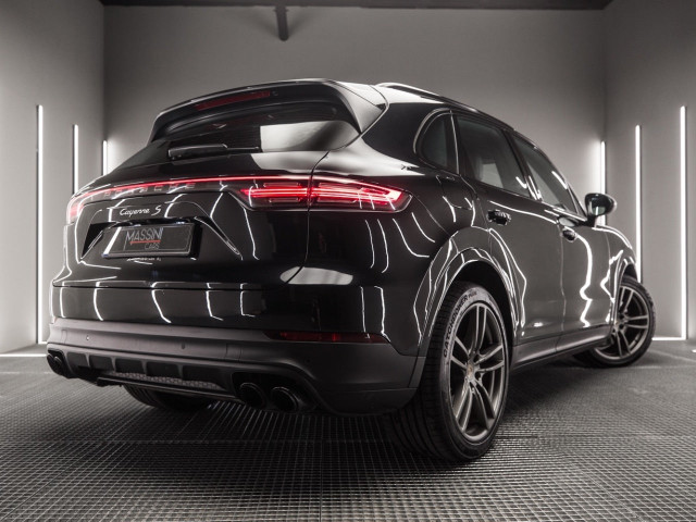 PORSCHE Cayenne S