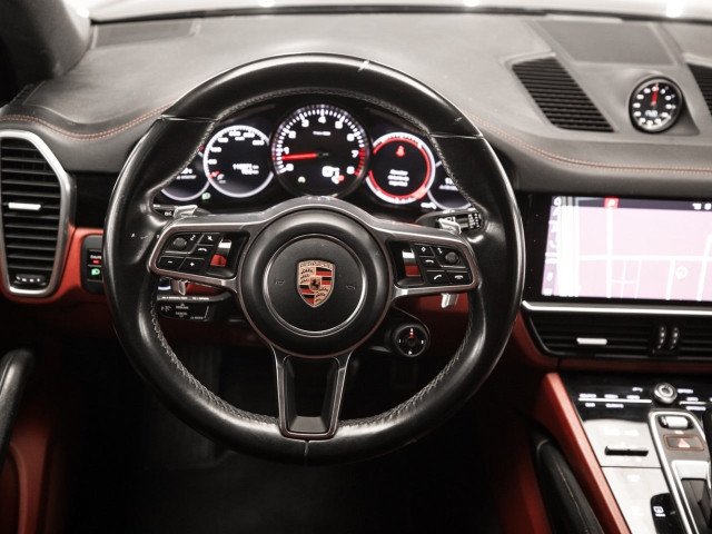 PORSCHE Cayenne S