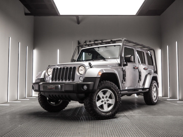 JEEP Wrangler Unlimited 2.8 CRD Sahara Auto