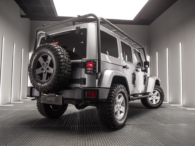 JEEP Wrangler Unlimited 2.8 CRD Sahara Auto