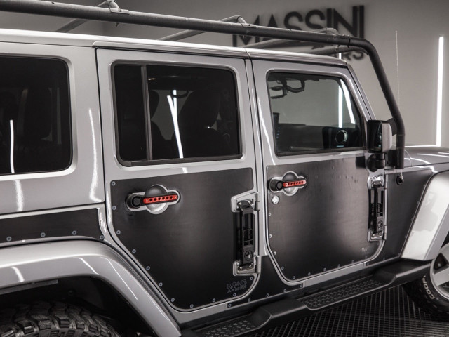 JEEP Wrangler Unlimited 2.8 CRD Sahara Auto
