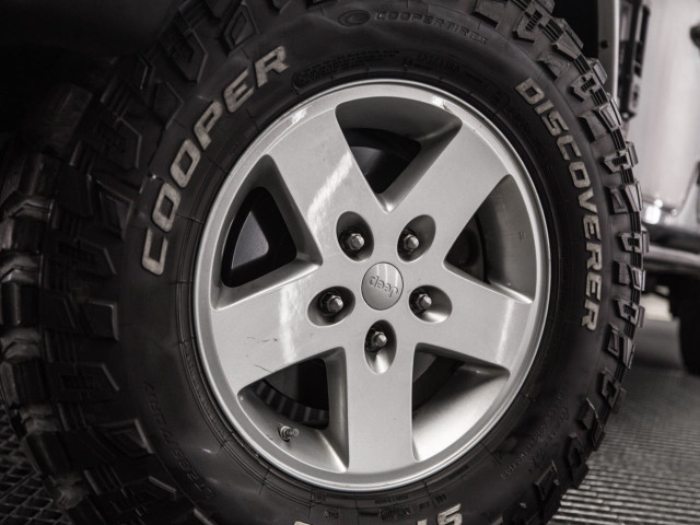 JEEP Wrangler Unlimited 2.8 CRD Sahara Auto