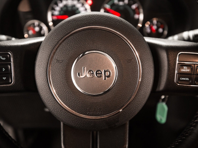 JEEP Wrangler Unlimited 2.8 CRD Sahara Auto