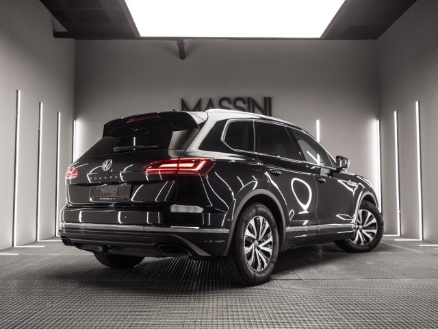 VOLKSWAGEN Touareg Prem Atmos 3.0 V6 TDI 210kW Tip 4M