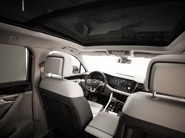 VOLKSWAGEN Touareg Prem Atmos 3.0 V6 TDI 210kW Tip 4M