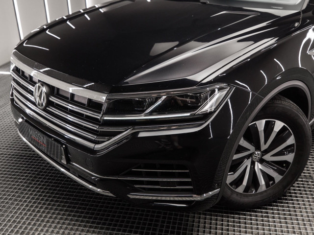 VOLKSWAGEN Touareg Prem Atmos 3.0 V6 TDI 210kW Tip 4M