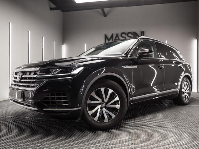 VOLKSWAGEN Touareg Prem Atmos 3.0 V6 TDI 210kW Tip 4M