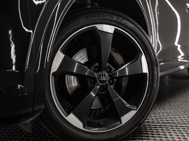 AUDI Q5 Black line 50 TDI 210kW quattro Tiptroni