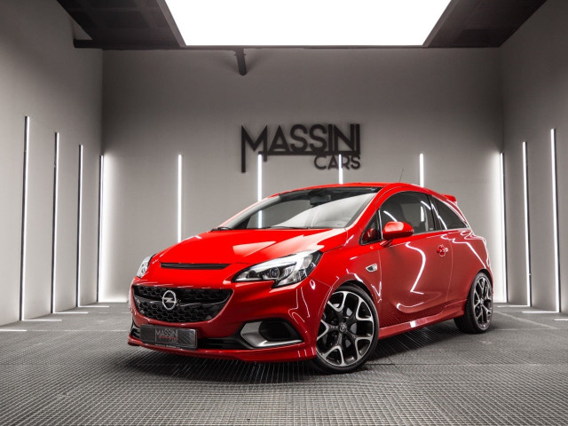 OPEL Corsa 1.6 Turbo OPC