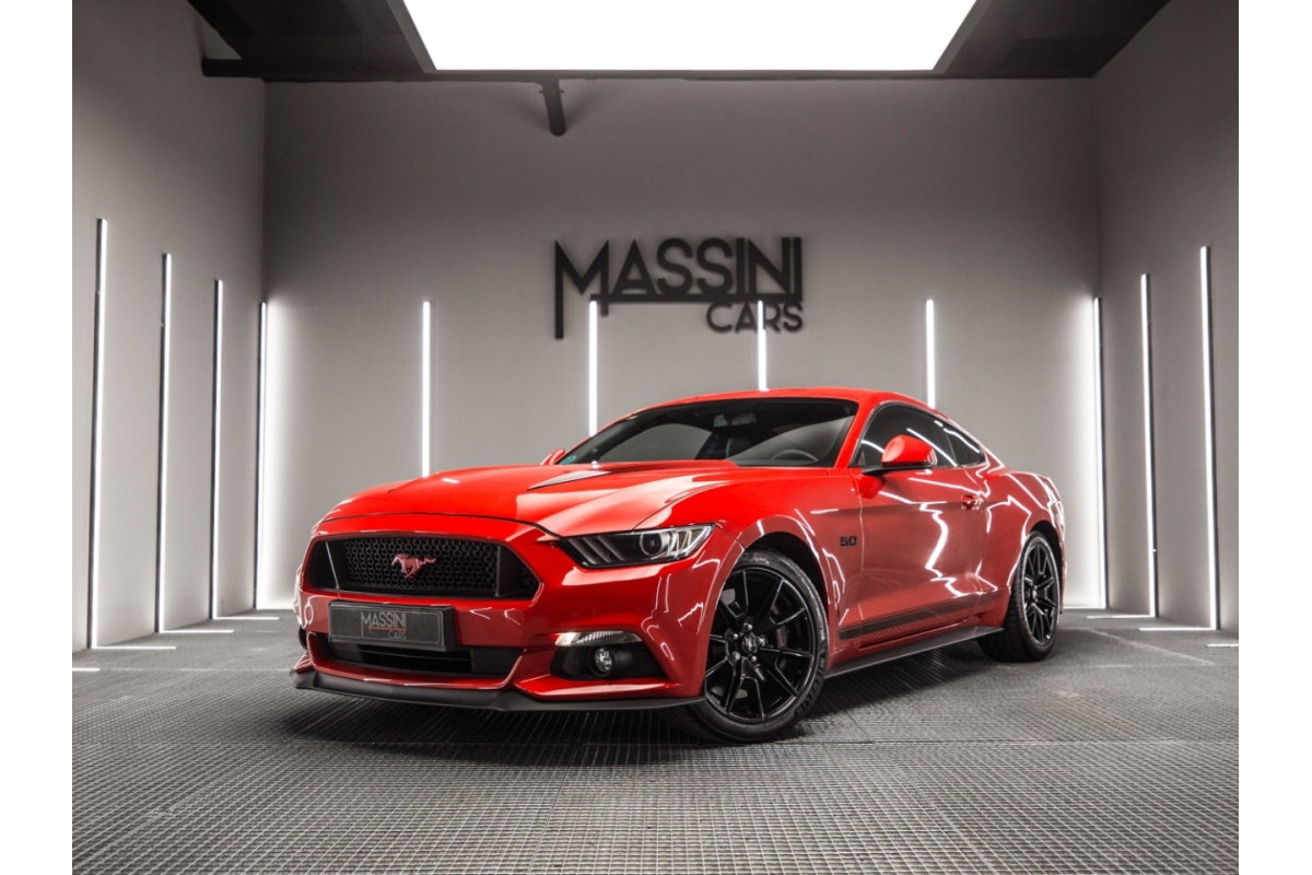 FORD Mustang 5.0 TiVCT V8...