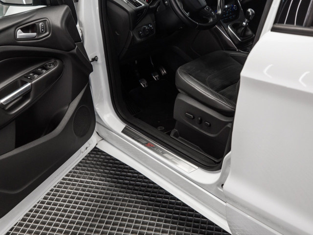 FORD Kuga 2.0 TDCi 110kW 4x4 ASS STLine