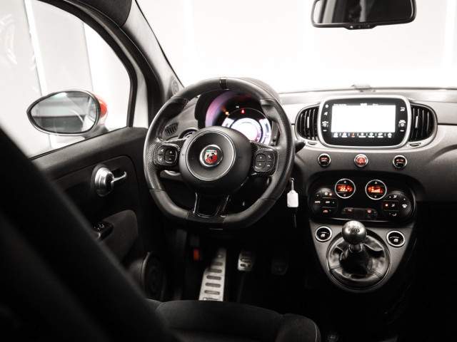 ABARTH 500 595 Competizione 1.4 16v TJet 132kW E6