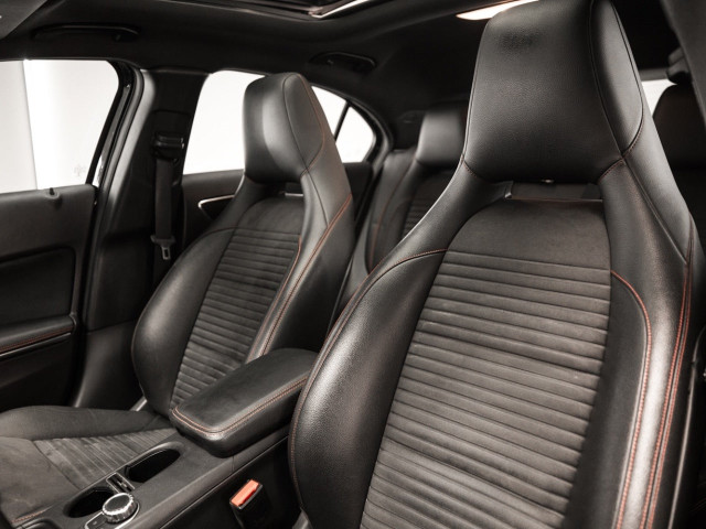 MERCEDES Clase A 200 d AMG Line