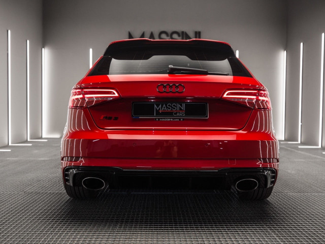 AUDI A3 RS3 Sportback TFSI 294kW quattro S tron