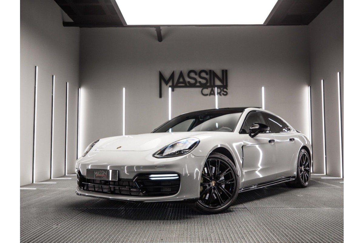 PORSCHE Panamera 4 EHybrid