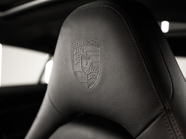 PORSCHE Panamera 4 EHybrid